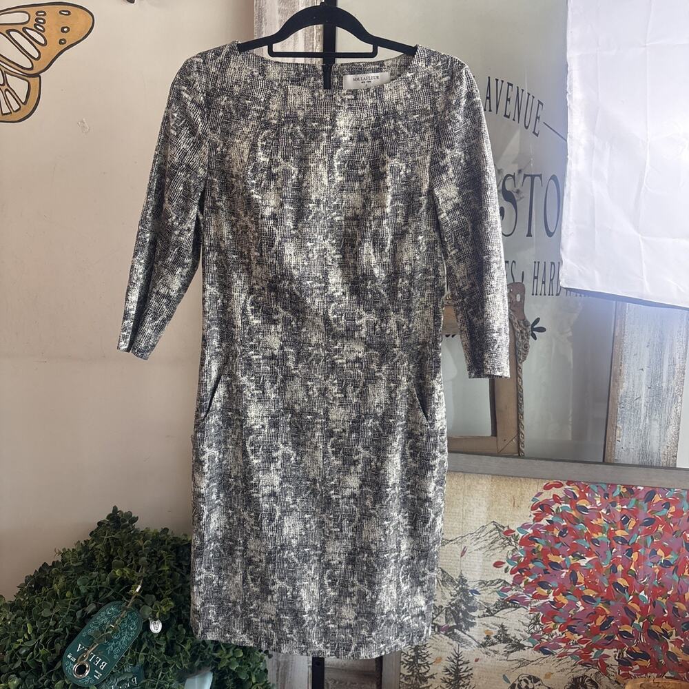 MM LaFleur Etsuko Sheath Dress Size 8 Black White Crackle Print Office Career